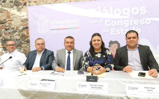 CONGRESO DEL ESTADO: Realizan Diálogo con el Congreso en Apaseo el Grande.