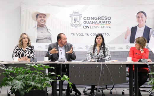 CONGRESO DEL ESTADO: Analiza Comisión de Educación propuestas de reformas.