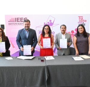 Firma IEEG convenio con INE y Colegio de Notarios.