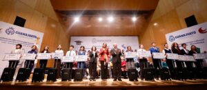 Reconoce Gobernadora la excelencia académica de estudiantes guanajuatenses