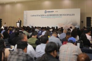 ESTADO Y MUNICIPIOS SUMAN CAPACIDADES PARA CONSTRUIR GOBIERNOS MÁS EFICIENTES, TRANSPARENTES Y CERCANOS A LA GENTE