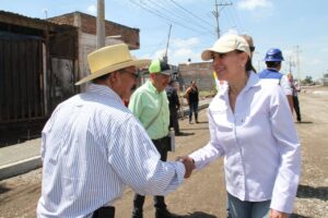 SUPERVISAN OBRAS QUE MEJORAN LA MOVILIDAD Y RENUEVAN LA IMAGEN URBANA DE IRAPUATO