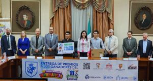 Estudiantes UG ganan el primer y segundo lugar en el 11.º Concurso Regional de Ciencias 2026