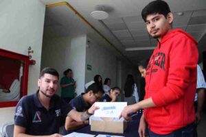 PROGRAMA BECA SÍ 2026 IMPULSA LA PERMANENCIA EDUCATIVA DE JÓVENES IRAPUATENSES