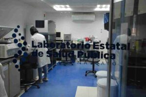 SSG conmemora el 45 aniversario del Laboratorio Estatal de Salud Pública.