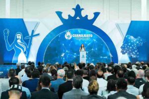 Anuncia Gobernadora nueva política económica y 2 mil 558 MDD en inversiones para Guanajuato