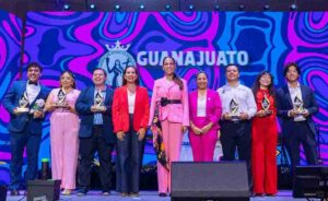 Reconoce Gobernadora talento, creatividad y fuerza las Juventudes de Guanajuato