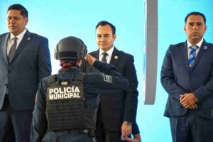 Fortalecen Policía de San Luis de la Paz con nuevas patrullas y uniformes