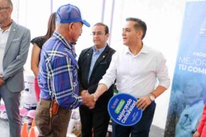APOYAN A LAS COMUNIDADES CON EL PROGRAMA “MEJORANDO TU COMUNIDAD”