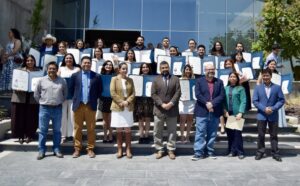 Treinta historias de éxito: la División de Ciencias de la Vida entrega títulos en la UG