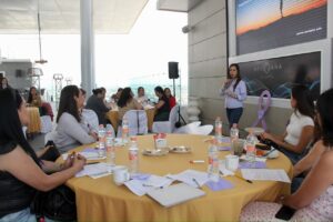 SILAO: ASISTEN EMPRESARIAS A NETWORKING ROSA.