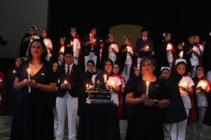 Nueva generación de Enfermería y Obstetricia del Campus Guanajuato celebra su Paso de la Luz