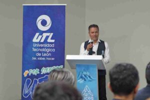 UTL y CICEG fortalecen su colaboración en beneficio de la comunidad estudiantil y la industria cuero-calzado