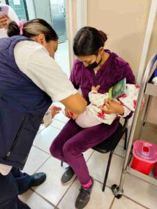 SSG supera cobertura del 87 por ciento en Cartillas Nacionales de Salud para recién nacidos.