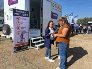 UNIDADES MÓVILES MUJER A SALVO ACERCAN ATENCIÓN Y ACOMPAÑAMIENTO A LAS MUJERES
