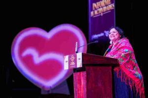 LAURA CASILLAS RNDE SEGUNDO INFORME AL FRENTE DEL DIF MUNICIPAL
